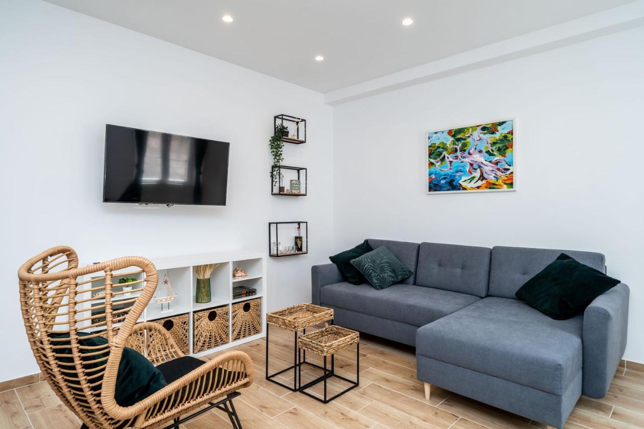 Apartments Marta 察夫塔特 外观 照片