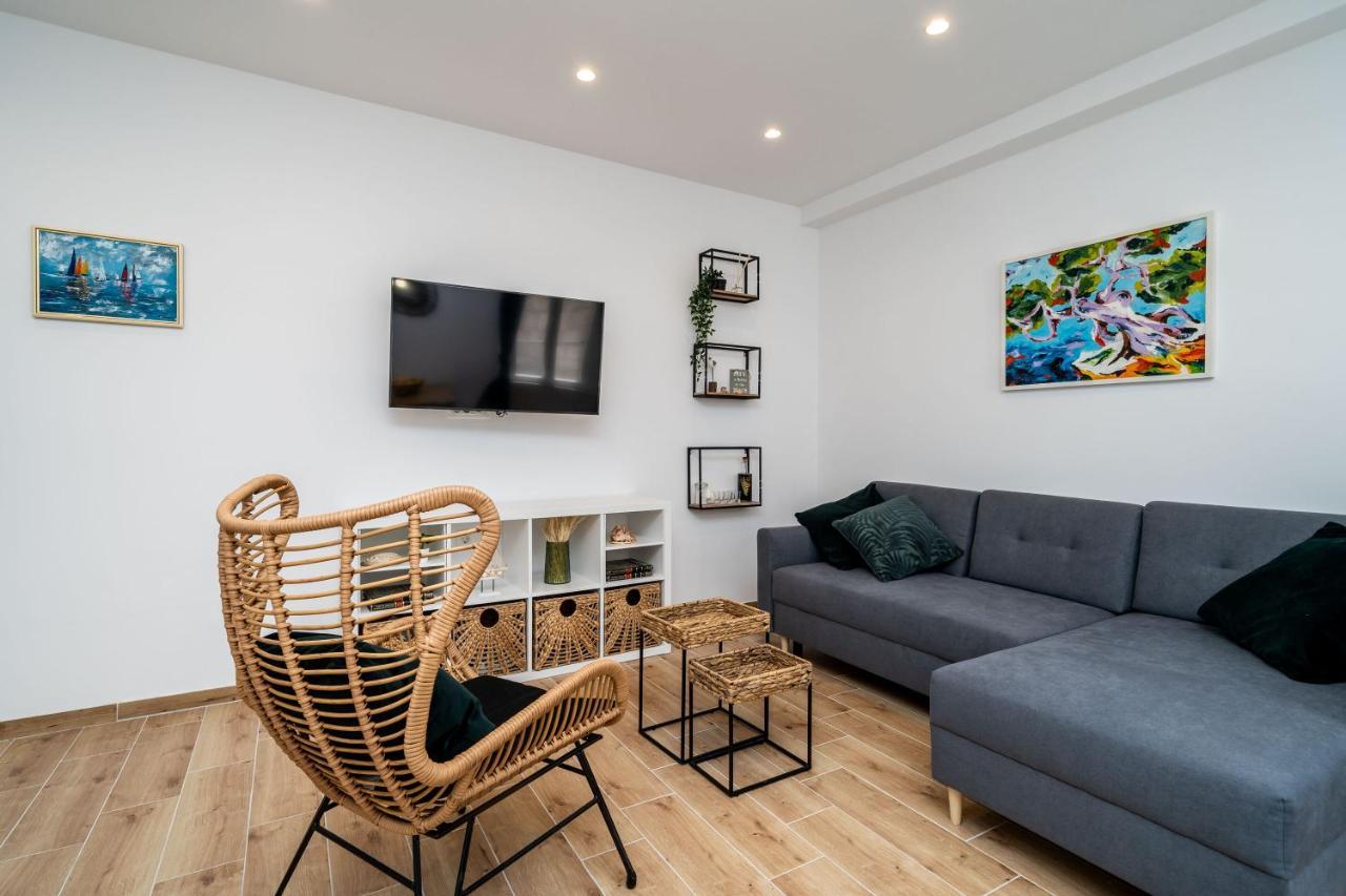 Apartments Marta 察夫塔特 外观 照片