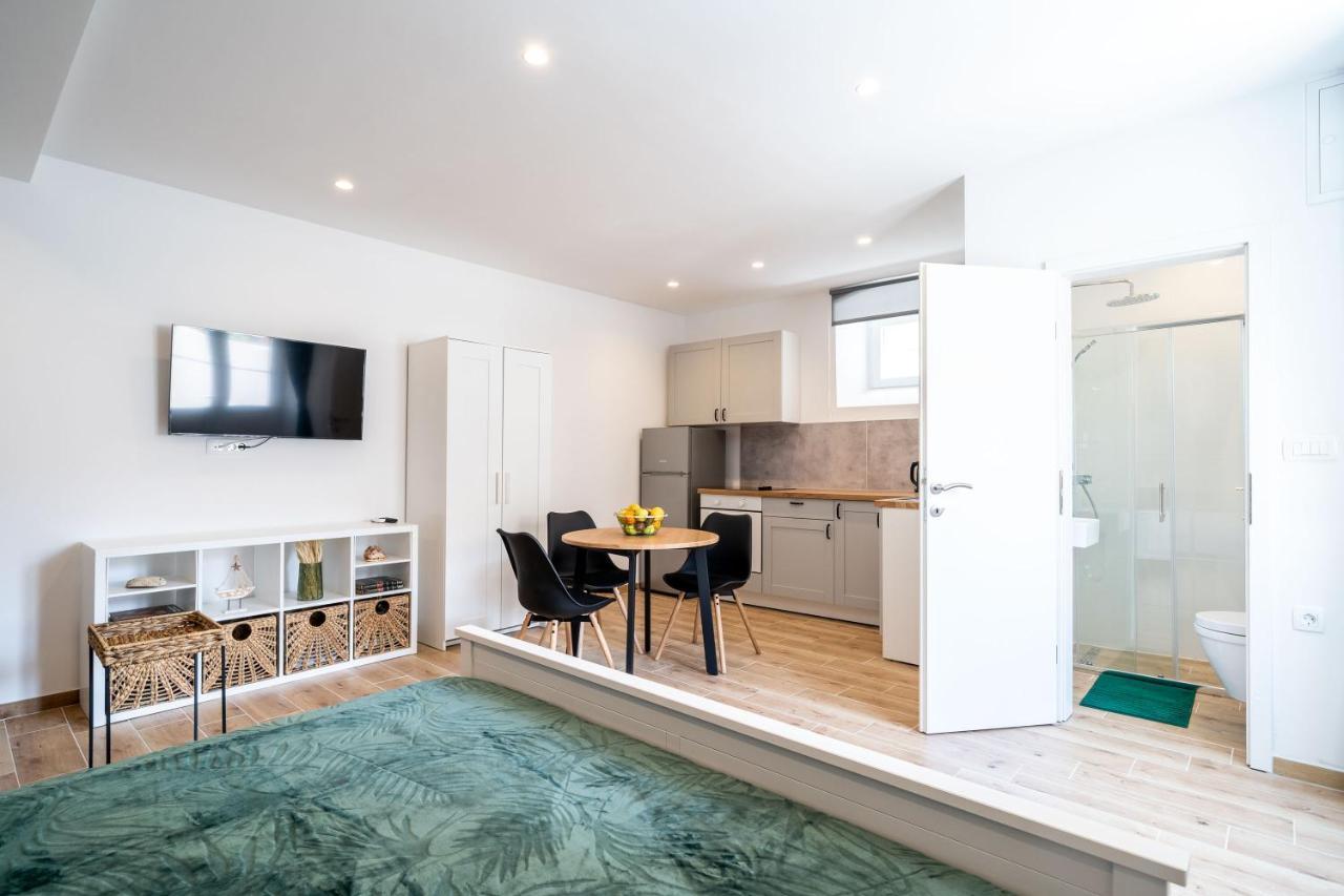 Apartments Marta 察夫塔特 外观 照片